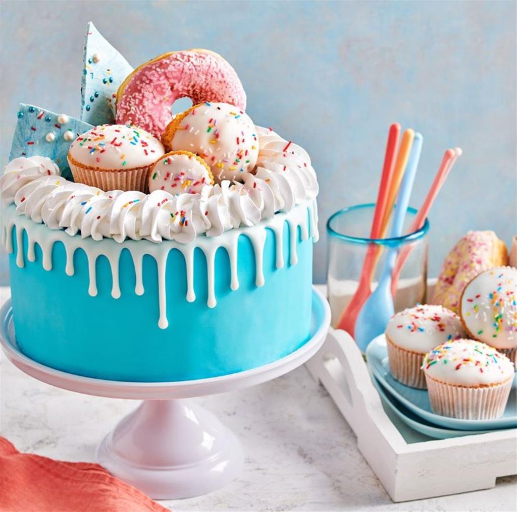 Funcakes Flüssiger Fondant Dip n Drip Weiss 1Kilo